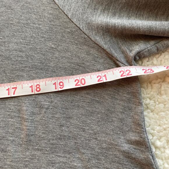 Cato Gray Scenery Embellished Long Sleeve Tee 18/20W - Picture 9 of 10